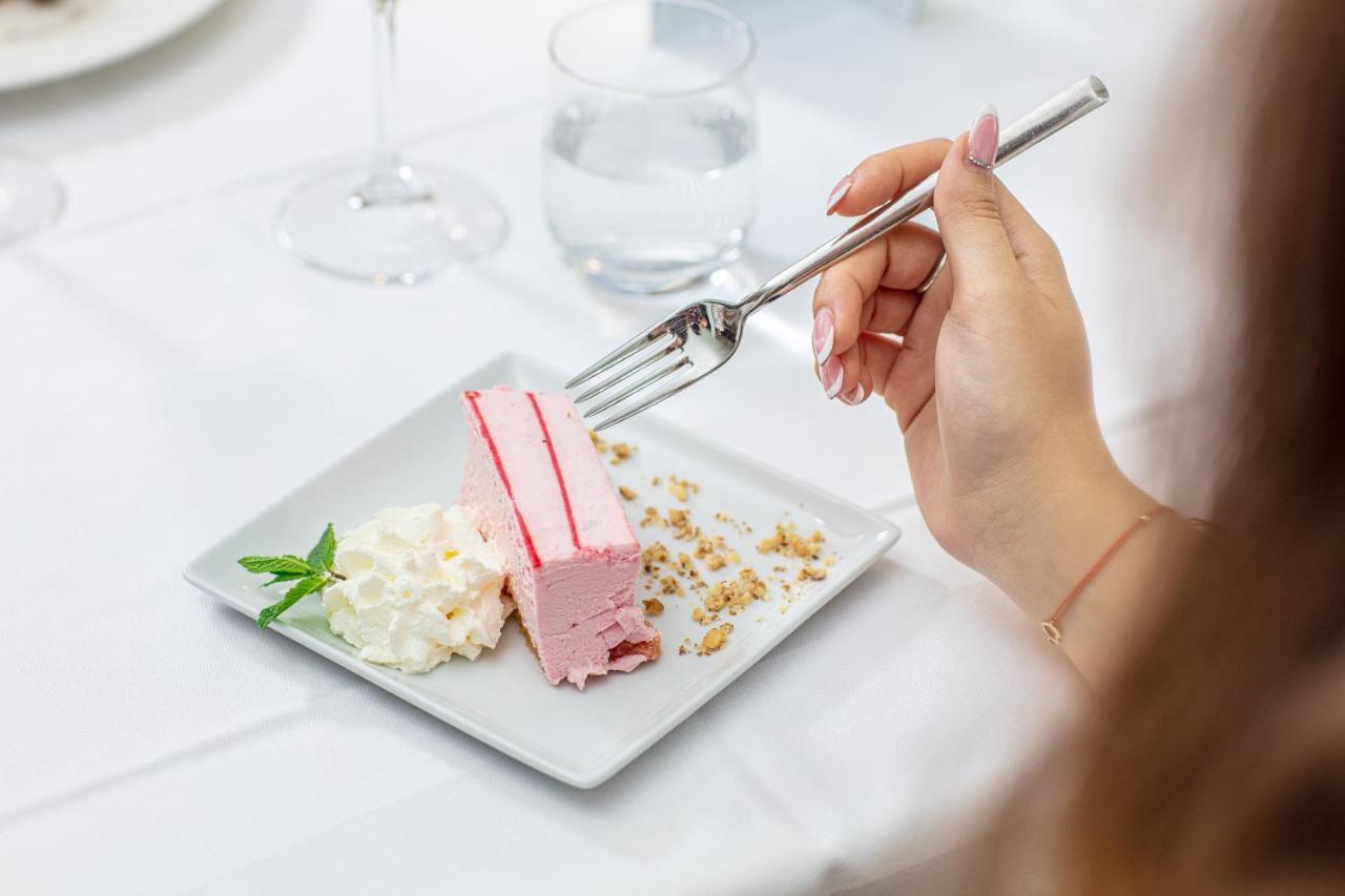 Hotel Danieli 비비오네 외부 사진