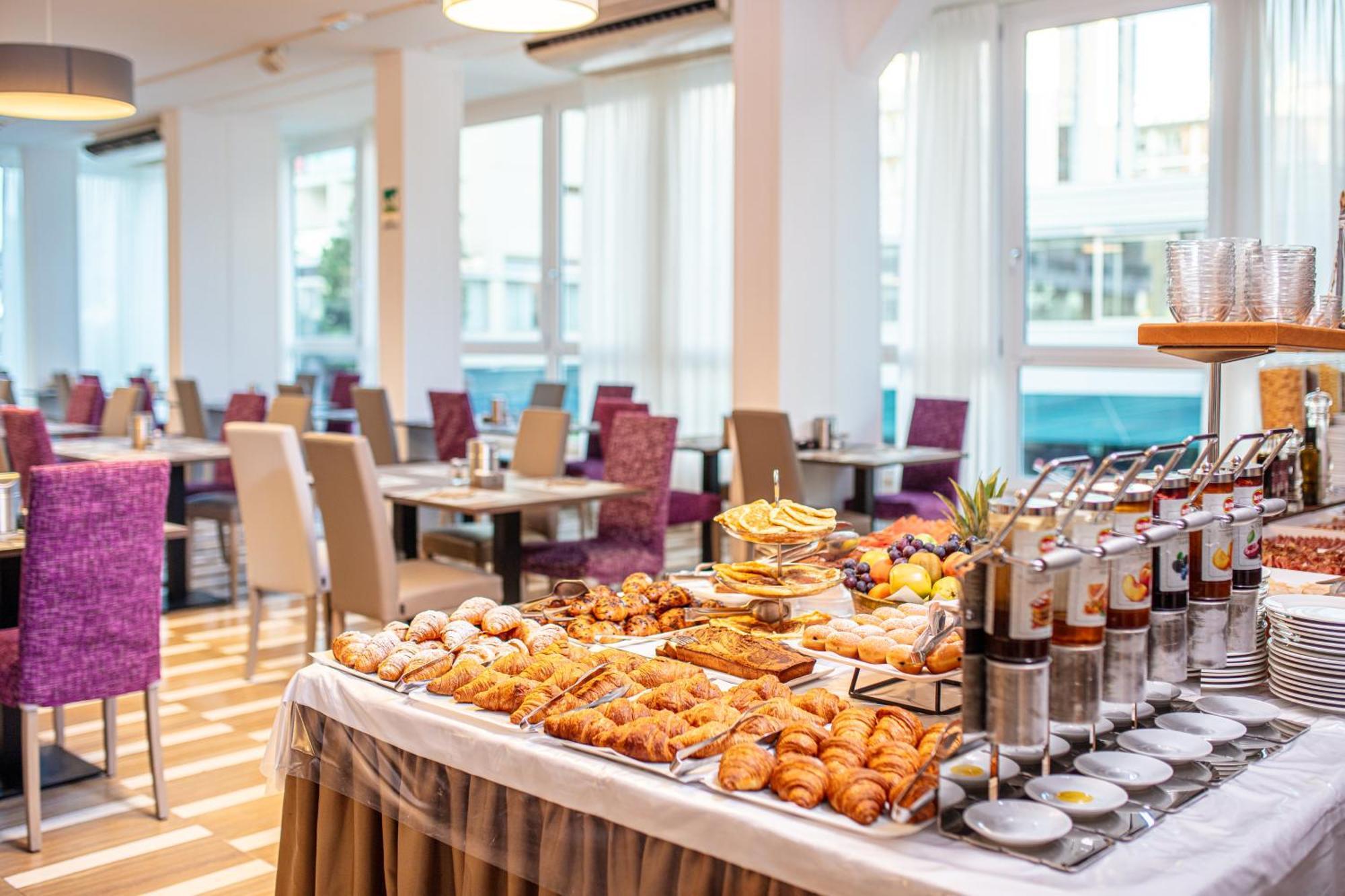 Hotel Danieli 비비오네 외부 사진